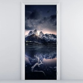Fototapeta na drzwi - Jezioro z górą (95x205cm)