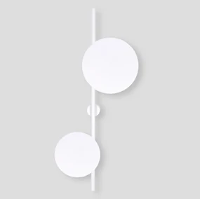 Pero 2 – designerski kinkiet, kolor biały, wysokość 81cm, dwa klosze