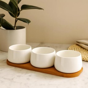 Zestaw porcelanowych miseczek na dipy APERIO, 3 x 200 ml, bambusowa taca