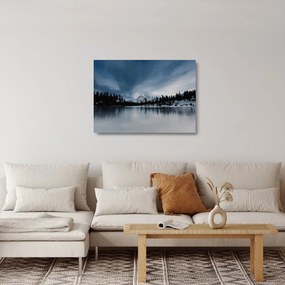 Obraz na szkle - Na zamarzniętym jeziorze (70x50 cm)