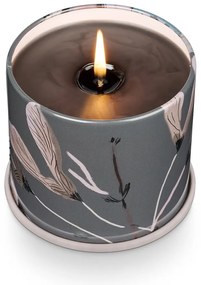 Zapachowa sojowa świeca czas palenia 50 h Woodfire – ILLUME x Bloomingville