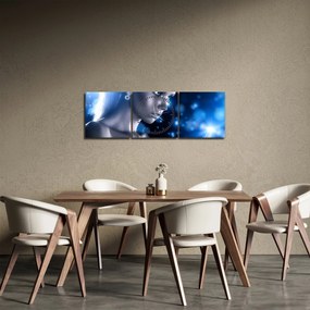 Obraz kobiety w niebieskim blasku (z zegarem) (90x30 cm)