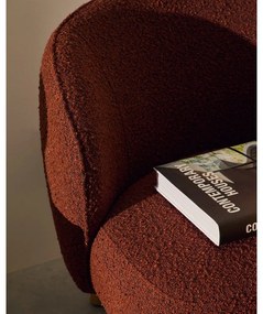 Fotel z materiału bouclé w kolorze terakoty Ulit – Kave Home