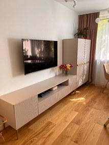 Komoda wysoka Nicole 100 cm - kaszmir / złote nóżki