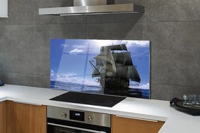 Szkło do Kuchni na Ścianę Statek wśród Morskich Chmurek