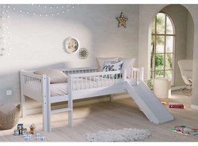 Białe podwyższone łóżko dziecięce z litego drewna dębowego ze zjeżdżalnią i stelażem 90x200 cm Forrest – Vipack