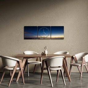 Obraz latarni morskiej w oddali (z zegarem) (90x30 cm)