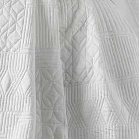 Biała narzuta pikowana 220x230 cm Folkstone Geo – Catherine Lansfield