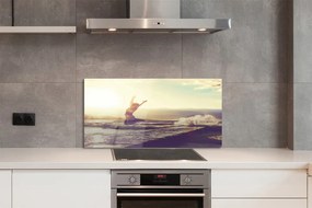 Szklany Panel Kobieta nad Jeziorem pod Chmurami