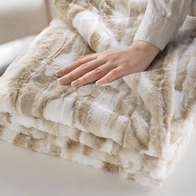 Beżowy koc ze sztucznego futra 180x220 cm Cheyenne – douceur d'intérieur