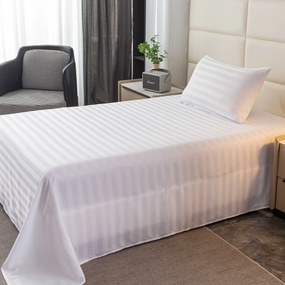 PrzytulneMieszkanie.pl Hotelowe prześcieradło z mikrofibry 140x240 cm i poszewka na poduszkę 50x70 cm JASMINE, białe Typ zapięcia: Zakładka