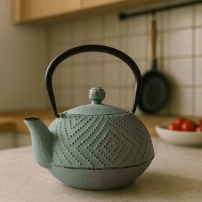 Czajnik żeliwny z zaparzaczem KAMIN, 900 ml