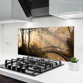 Panel Szklany do Kuchni Drewniany Mostek w Lesie