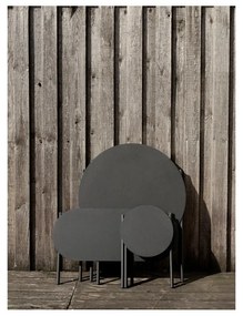 Czarna metalowa ławka ogrodowa Disc – Zone