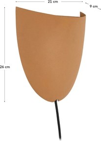 Kinkiet do kontaktu w kolorze terakoty Nibla – Kave Home