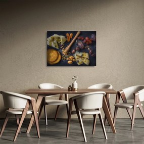 Obraz na szkle - z suszonymi owocami (70x50 cm)