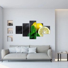 Obraz cytryn i mięty na stole (125x70 cm)