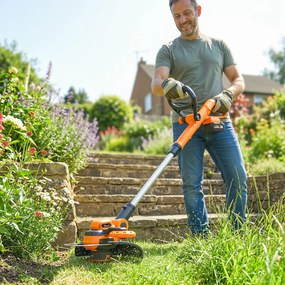 Outsunny Akumulatorowa podkaszarka 21 V z 2 x 4,0 Ah akumulatorami i ładowarką, szerokość cięcia 25 cm, regulowany teleskopowy uchwyt | Aosom PL