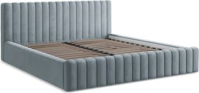 Jasnoniebieskie tapicerowane łóżko dwuosobowe ze schowkiem ze stelażem 140x200 cm Lemi – Makamii