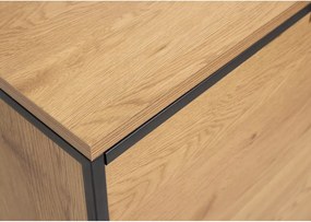 Komoda w dekorze dębu w naturalnym kolorze 155x81x45 cm Cesura – Unique Furniture