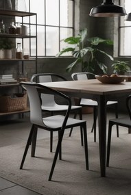 Białe designerskie krzesło z czarnymi nogami tulipan - Mallon