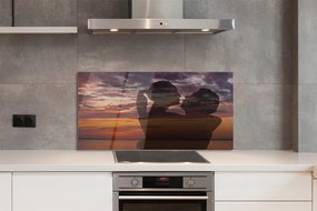 Panel szklany do Kuchni Ludzie nad Morzem pod Chmurami