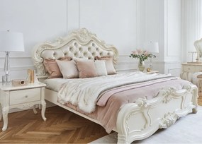 Łóżko glamour z kryształkami Josephine, w kolorze ecru, z efektownie zdobionym tapicerowanym i pikowanym zagłówkiem. Kolekcja mebli w stylu francuskim La Perle.