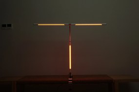 Lampa LED na biurko NOX z efektami RGBW, zacisk, pilot zdalnego sterowania