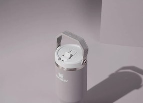 Jasnoszary termos ze stali nierdzewnej 410 ml IceFlow™ Flip Straw 2.0 Tumbler Ash – Stanley