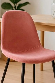 Krzeso Teok z czarnego aksamitu