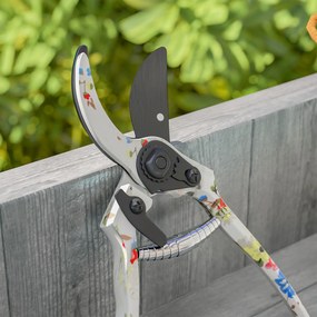 Outsunny Zestaw narzędzi ogrodowych 3 częściowy z metalowymi narzędziami, łopatą, ręcznymi grabami i nożycami do roślin