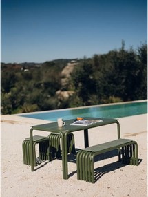 Zielona metalowa ławka ogrodowa Nokk – noo.ma