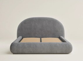 Szare tapicerowane łóżko dwuosobowe ze schowkiem ze stelażem 160x200 cm Maumere – Maison de Rêve