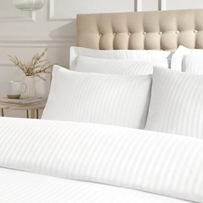 Adamaszkowe poszewki na poduszki zestaw 2 szt. 75x50 cm Satin Stripe – Catherine Lansfield