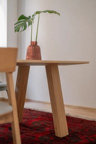 Kwadratowy stół z litego drewna dębowego SkoV 100x100 cm