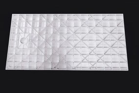 Brodzik prostokątny serii GT wykonany z SMC w kolorze czarnym