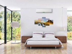 Zdjęcie góry i wodospadów na Islandii (125x70 cm)