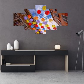 Obraz kolorowych parasoli (125x70 cm)