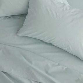 Szaroniebieskie prześcieradło z perkalu z gumką 150x200 cm Easy Iron Percale – Catherine Lansfield
