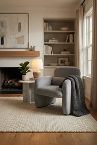 Szary welurowy fotel nowoczesny z podłokietnikami E2-D20