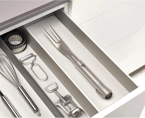 Widelec do mięsa ze stali nierdzewnej GrillOut – Joseph Joseph