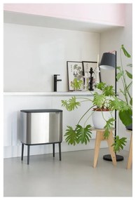 Stalowy kosz na śmieci otwierany na dotyk w kolorze matowego srebra 36 l Bo Touch Bin – Brabantia