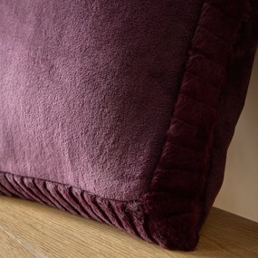 Poduszka dekoracyjna z mikropluszu 55x55 cm Velvet and Faux Fur – Catherine Lansfield
