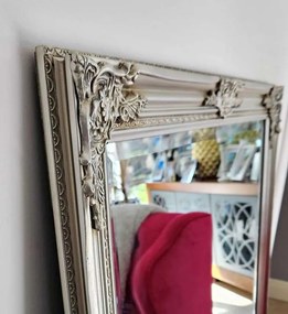 Lustro w srebrnej ramie 146x86cm