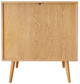 Wysoka komoda w dekorze dębu z drzwiami przesuwnymi 83x95 cm Rove – Woodman