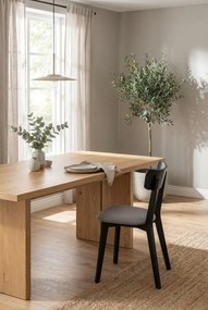 Drewniane czarne krzesło tapicerowane P7-C69