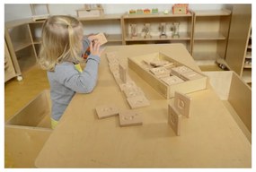 Zabawka sensoryczna rozpoznaj dotykiem literki cyfry kształty masterkidz