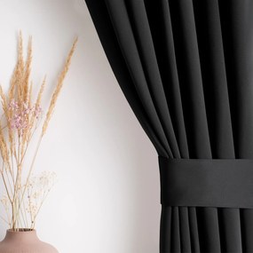 Elegancka zasłona zaciemniająca Blackout w czarnym kolorze 140x245