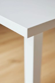 Wysoki kwadratowy stó Kuat