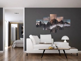 Obraz - Włoskie Dolomity ukryte we mgle (125x70 cm)